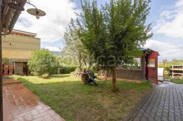 appartamento in vendita a Carmignano