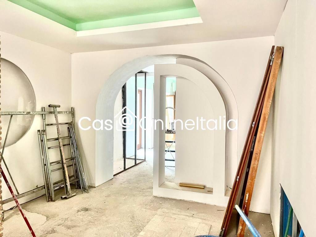 casa indipendente in vendita a Carmignano