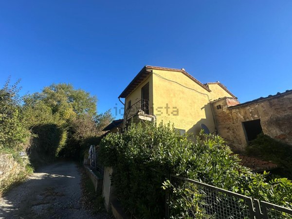 appartamento in vendita a Carmignano