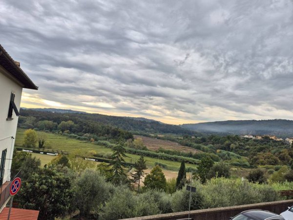 appartamento in vendita a Carmignano