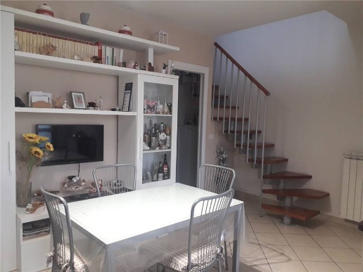 appartamento in vendita a Carmignano