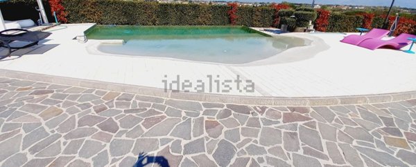 casa indipendente in vendita a Carmignano