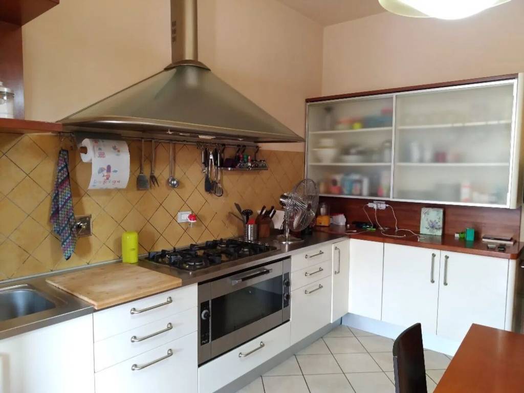 casa indipendente in vendita a Carmignano