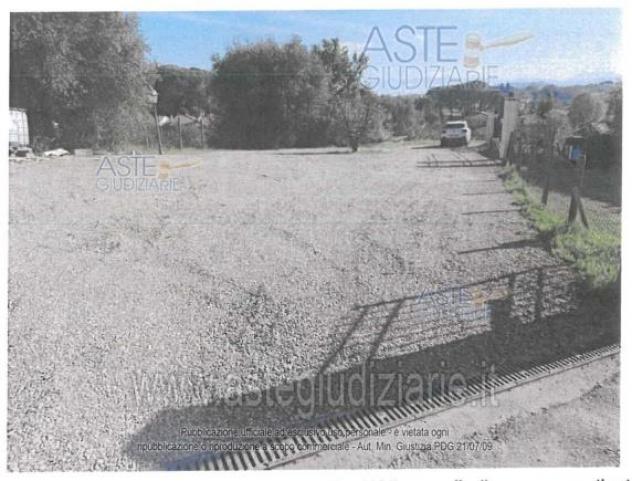 terreno edificabile in vendita a Carmignano