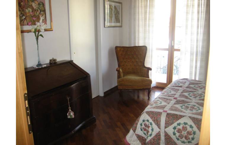 casa indipendente in vendita a Carmignano