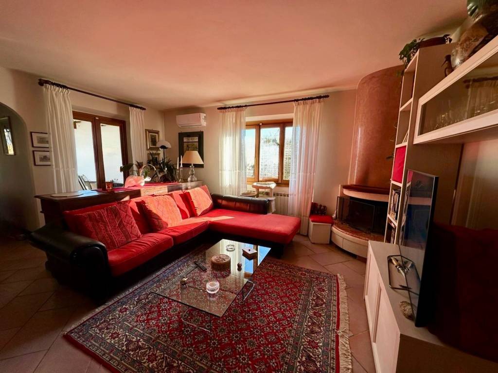 appartamento in vendita a Carmignano