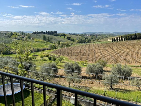 quadrivano in vendita a Carmignano