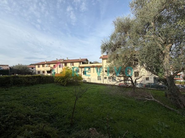 appartamento in vendita a Carmignano
