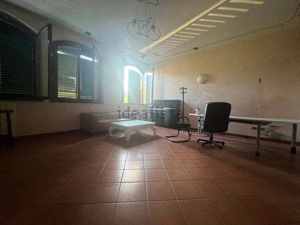 casa indipendente in vendita a Carmignano