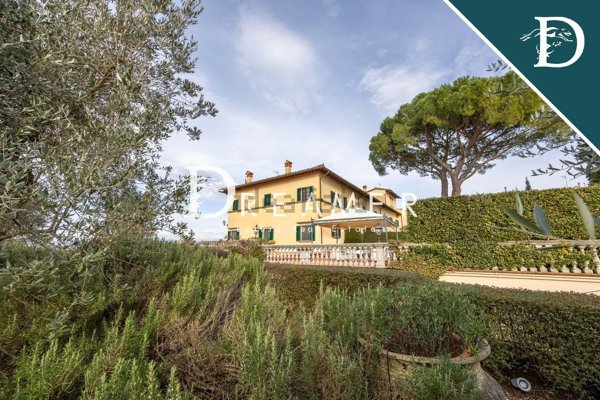 casa indipendente in vendita a Carmignano