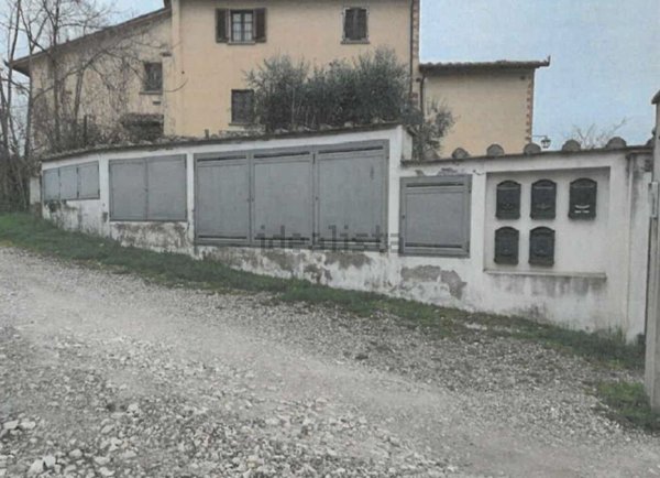 appartamento in vendita a Carmignano