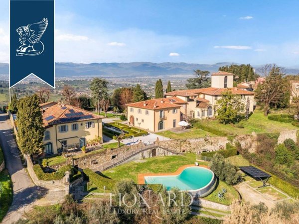 villa in vendita a Carmignano