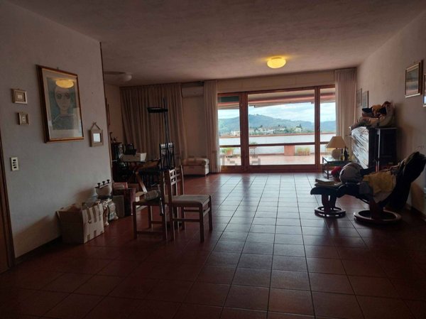 appartamento in vendita a Carmignano