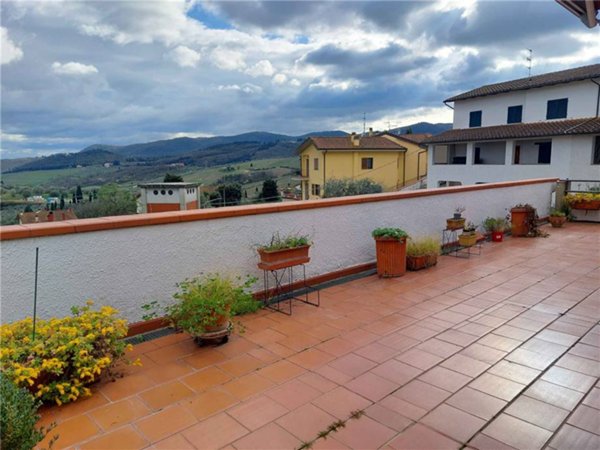 appartamento in vendita a Carmignano