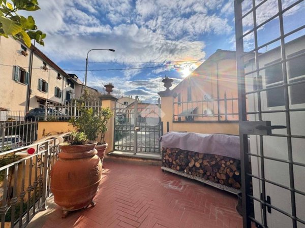 appartamento in vendita a Carmignano