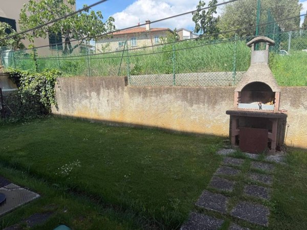 appartamento in vendita a Carmignano