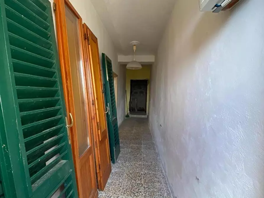casa indipendente in vendita a Carmignano