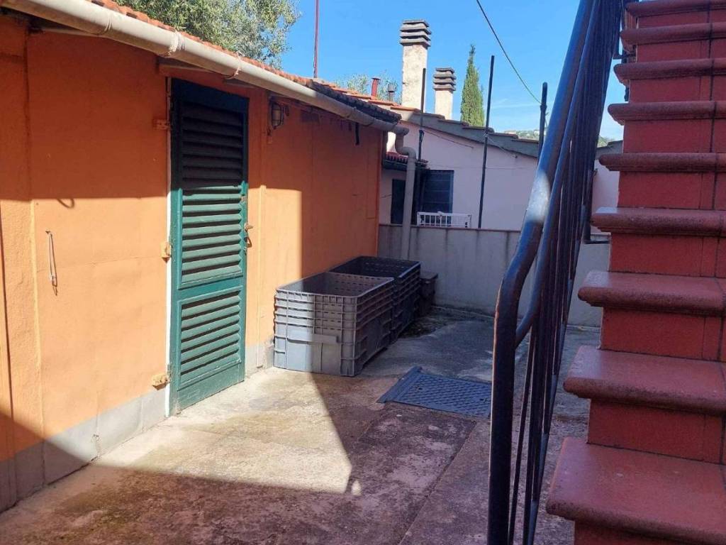 appartamento in vendita a Carmignano