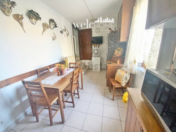 casa indipendente in vendita a Carmignano