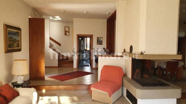 villa in vendita a Carmignano