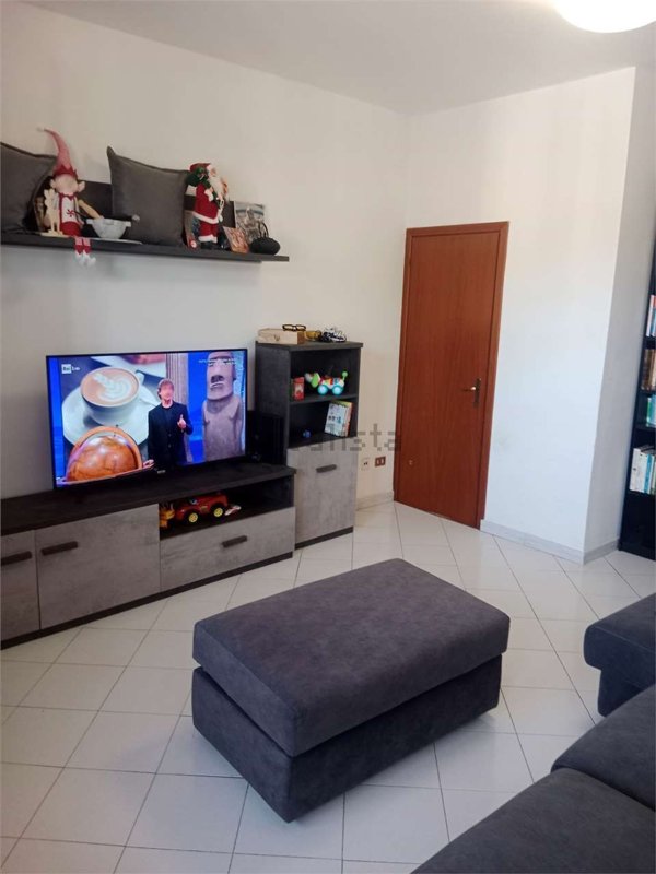 casa indipendente in vendita a Carmignano