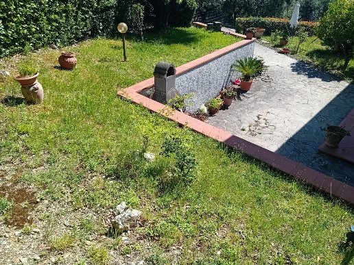 casa indipendente in vendita a Carmignano