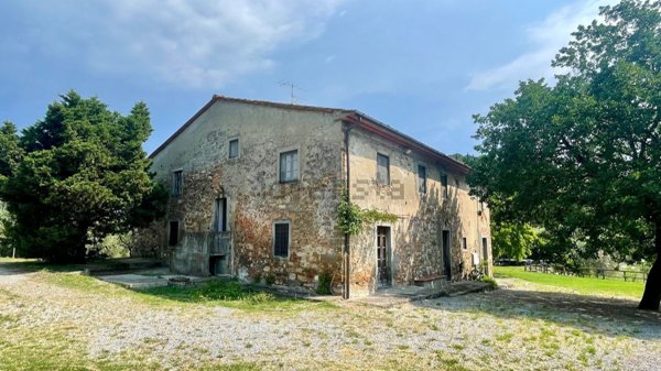 casale in vendita a Carmignano