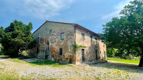 casa indipendente in vendita a Carmignano
