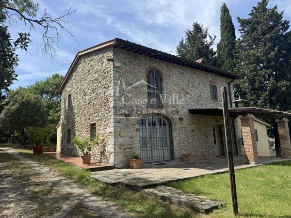 esavano in vendita a Carmignano
