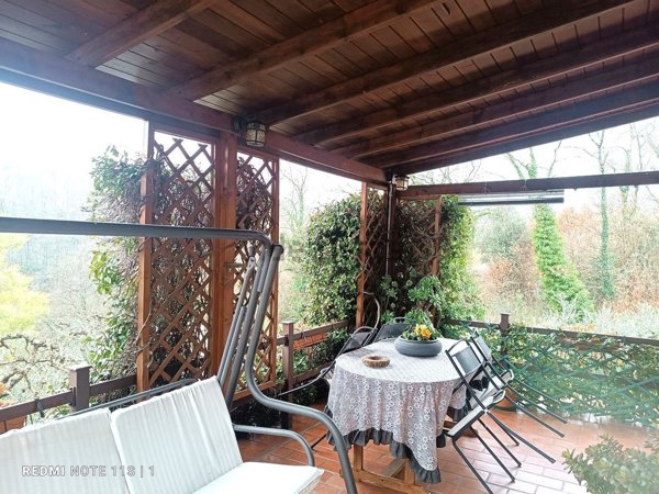 casa indipendente in vendita a Carmignano