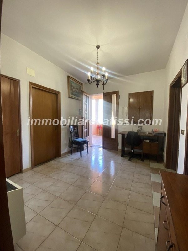 casa indipendente in vendita a Carmignano