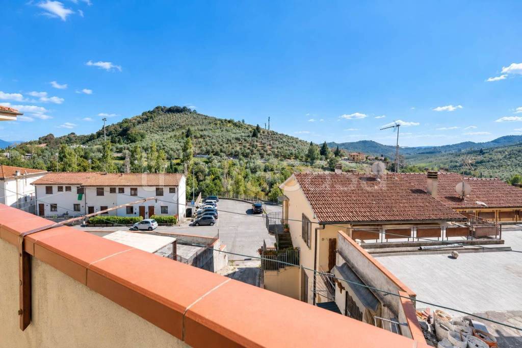 appartamento in vendita a Carmignano