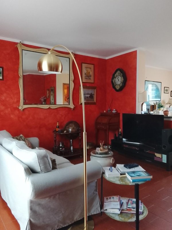 casa indipendente in vendita a Carmignano