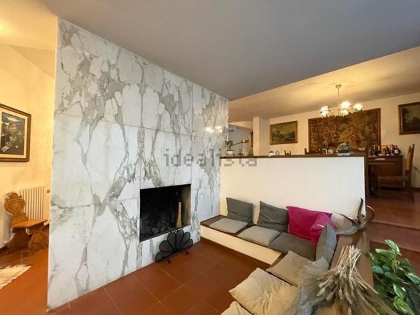 casa indipendente in vendita a Montemurlo in zona Bagnolo