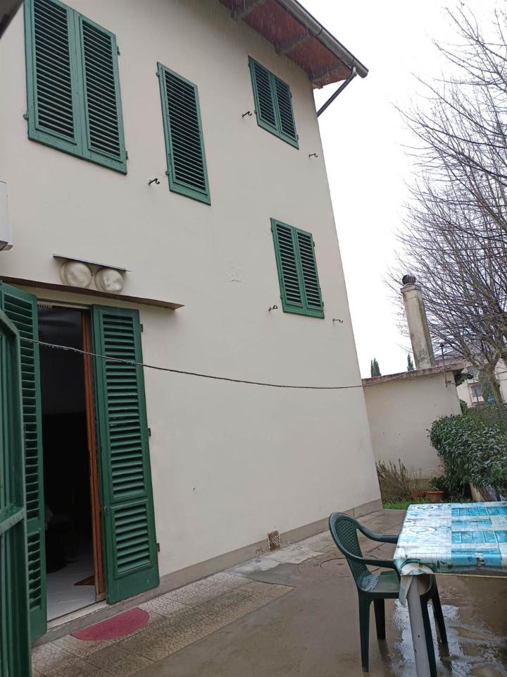 casa indipendente in vendita a Montemurlo in zona Ponte Bocci