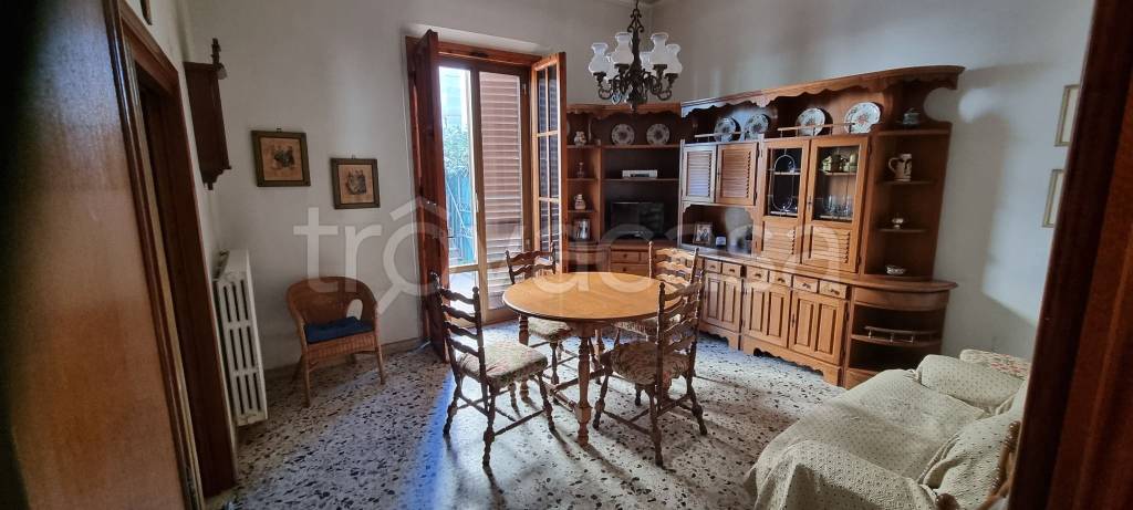 casa indipendente in vendita a Montemurlo
