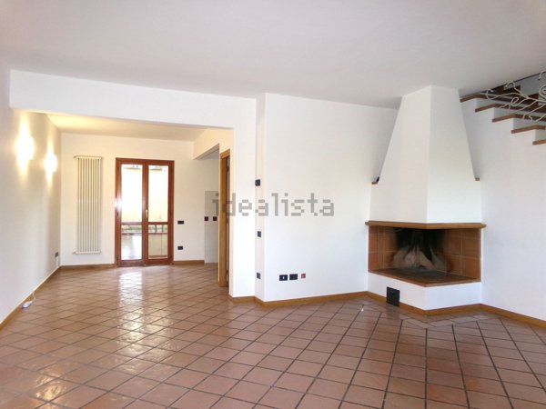 casa indipendente in vendita a Montemurlo in zona Bagnolo