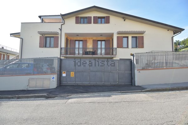 casa indipendente in vendita a Montemurlo in zona Fornacelle