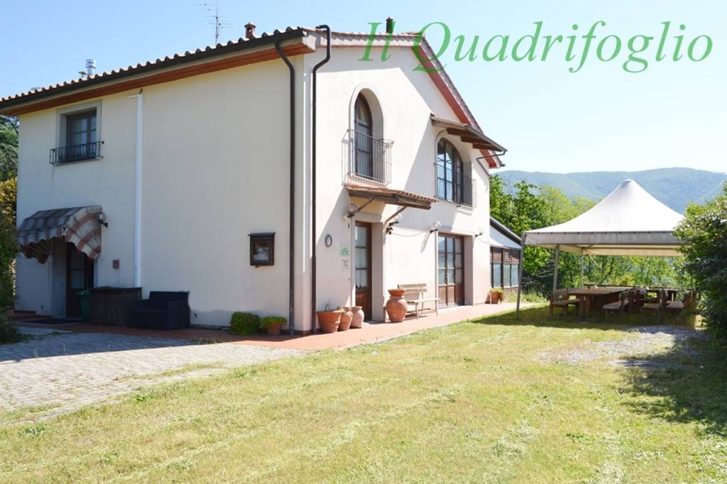 casa indipendente in vendita a Montemurlo