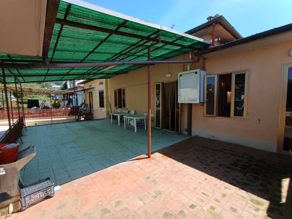 appartamento in vendita a Montemurlo in zona Fornacelle