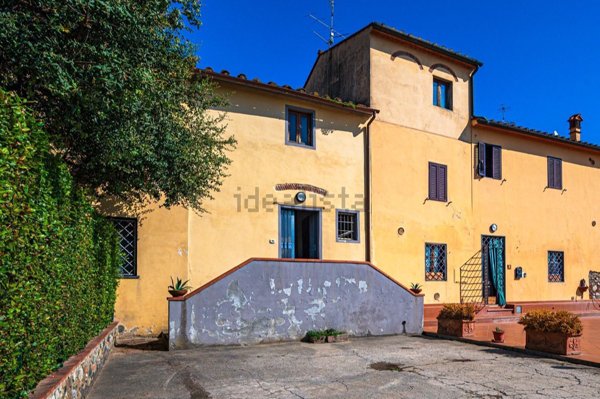 casa indipendente in vendita a Montemurlo