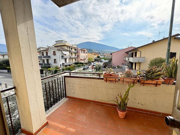 appartamento in vendita a Montemurlo in zona Fornacelle