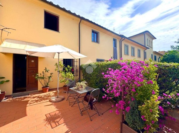 casa indipendente in vendita a Montemurlo