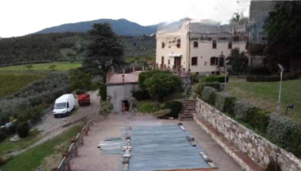 casa indipendente in vendita a Montemurlo