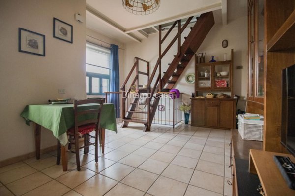 casa indipendente in vendita a Montemurlo in zona Bagnolo