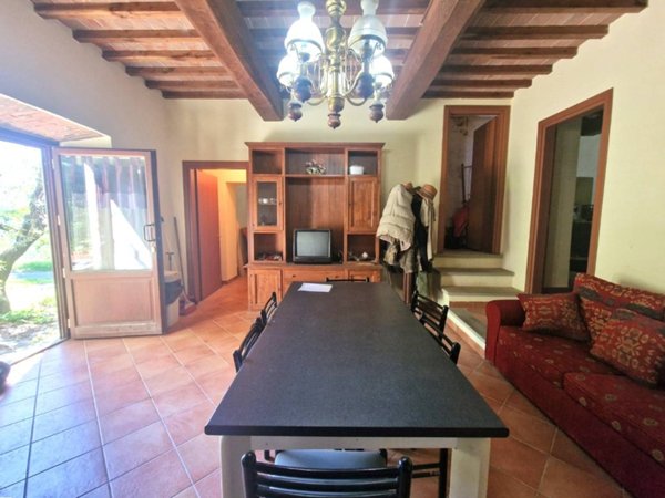 casa indipendente in vendita a Montemurlo