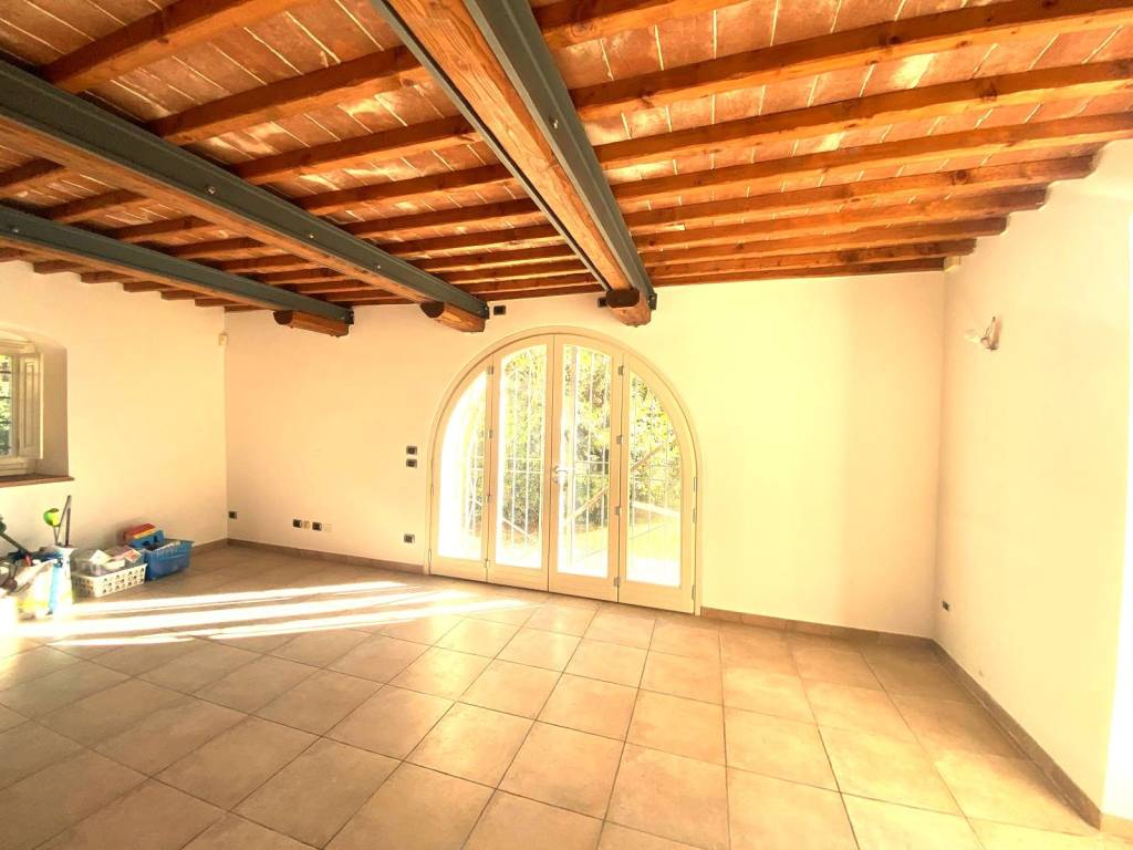 casa indipendente in vendita a Montemurlo in zona Bagnolo