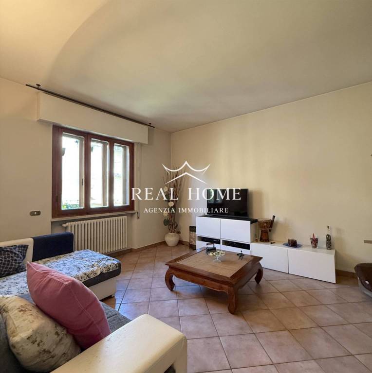 casa indipendente in vendita a Montemurlo
