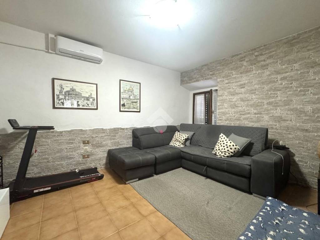casa indipendente in vendita a Montemurlo in zona Fornacelle