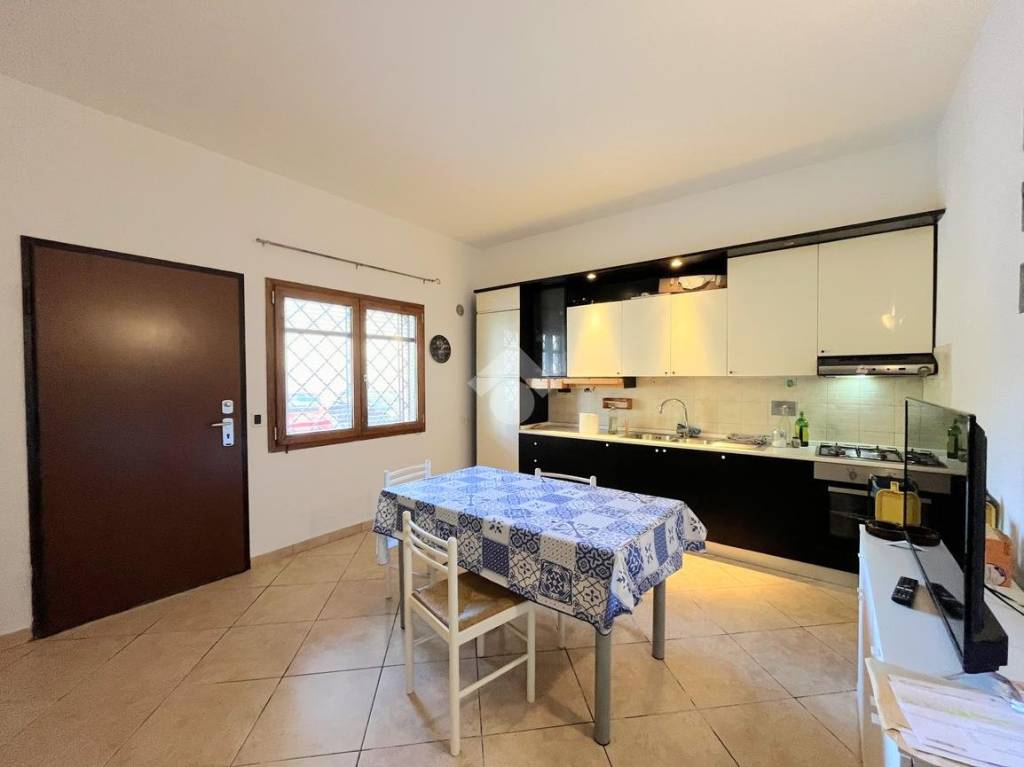 appartamento in vendita a Montemurlo in zona Ponte Bocci